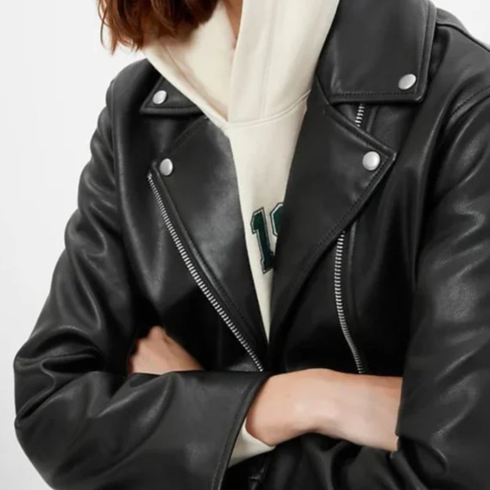 NWOT Gap Vegan Faux-Leather Black Moto Motorcycle Jacket Size XS 🖤 - Picture 3 of 7
